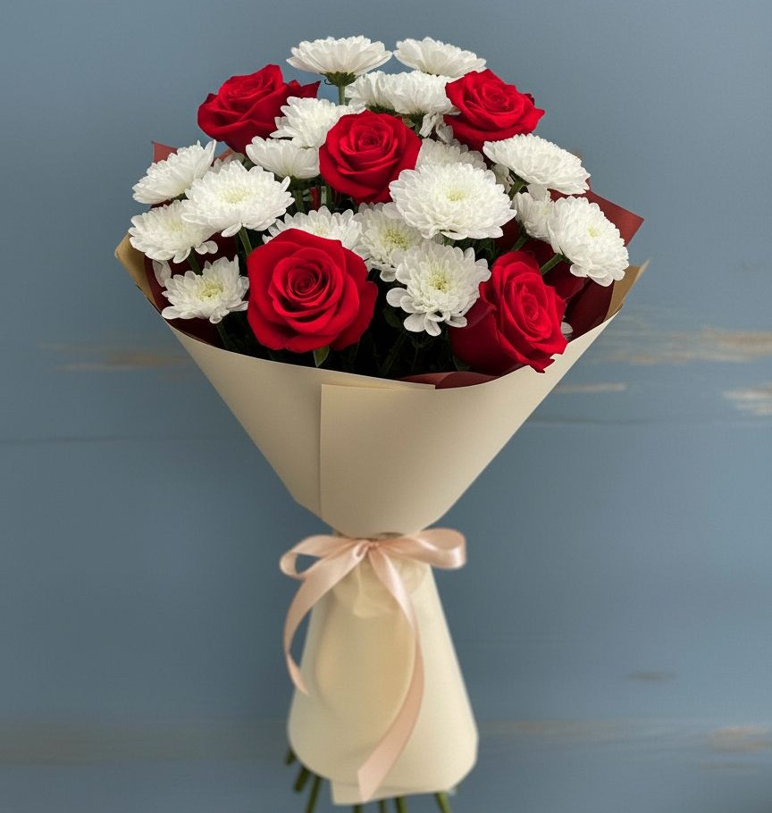 Букет цветов из: Розы и Хризантемы в Хомутовке