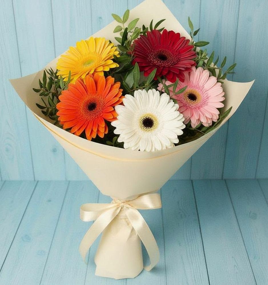 Букет цветов из: Герберы в Хомутовке