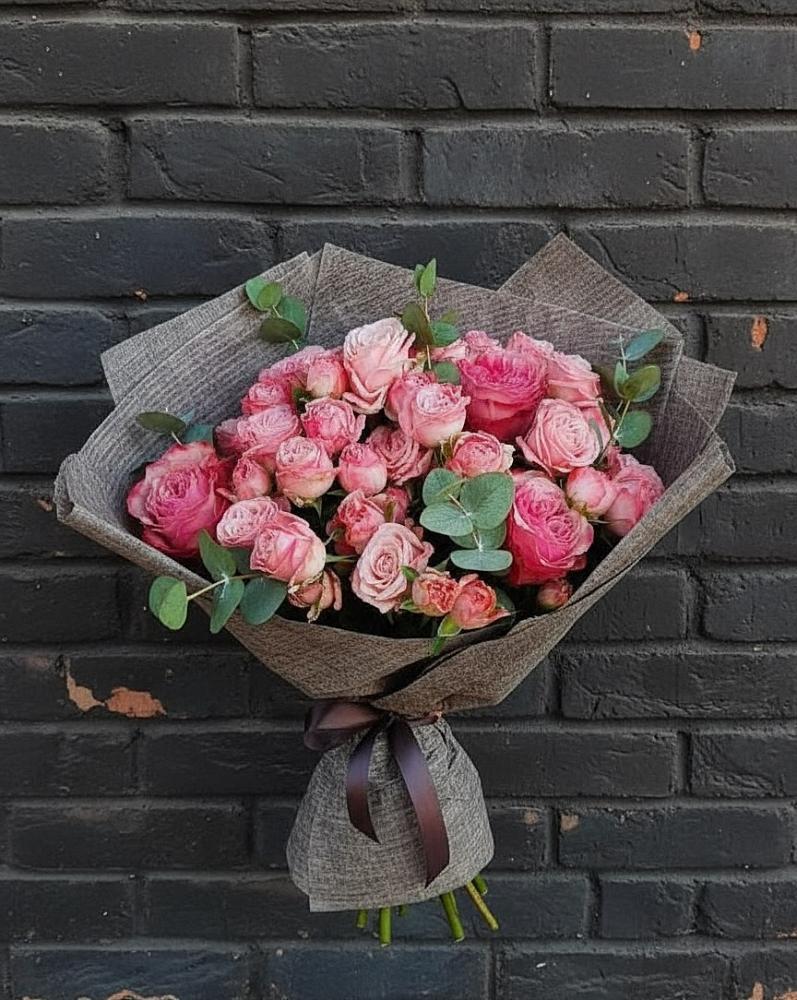 Букет цветов из: Розы в Хомутовке