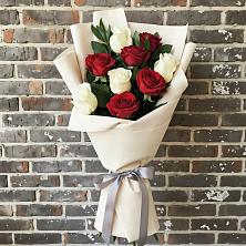 Букет цветов из:  Розы в Хомутовке