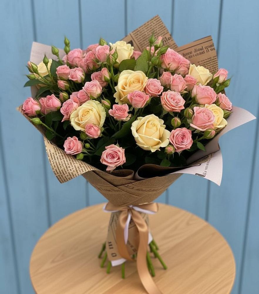 Букет цветов из: Розы в Хомутовке