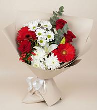 Букет цветов из:  Розы, Хризантемы, Герберы и Лилии в Хомутовке