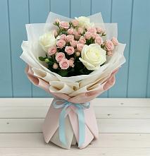Букет цветов из:  Розы в Хомутовке