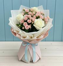 Букет цветов из:  Розы в Хомутовке