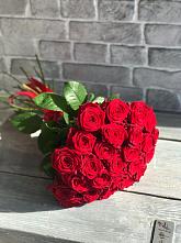 Букет Красные розы Фридом #REPLACE_PRED# Хомутовке