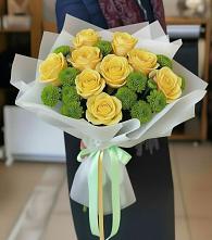 Букет цветов из:  Хризантемы и Розы в Хомутовке