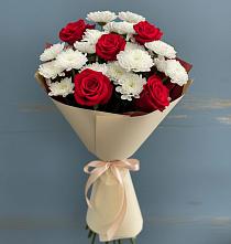 Букет цветов из:  Розы и Хризантемы в Хомутовке