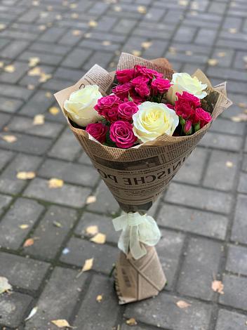 Букет цветов из: Розы в Хомутовке