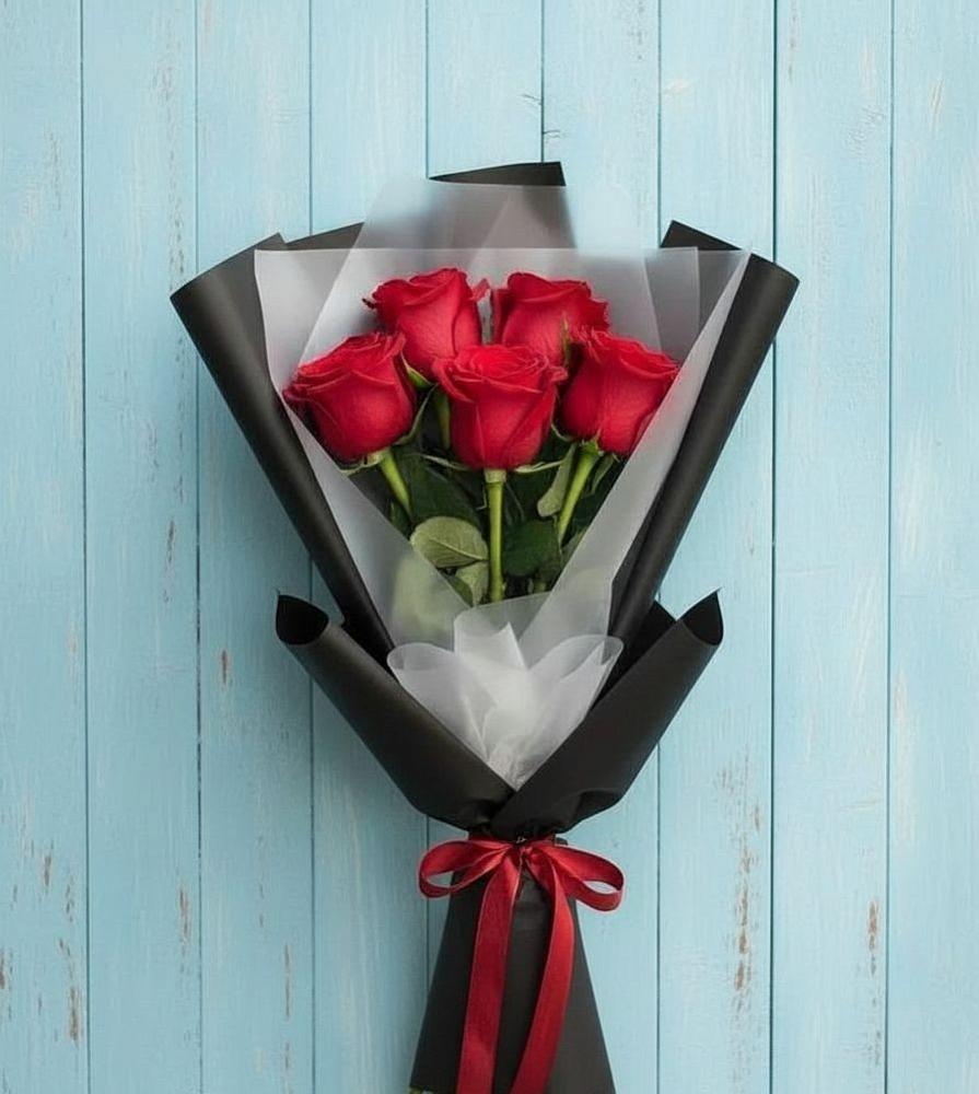 Букет цветов из: Розы в Хомутовке