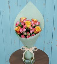 Букет цветов из:  Розы в Хомутовке