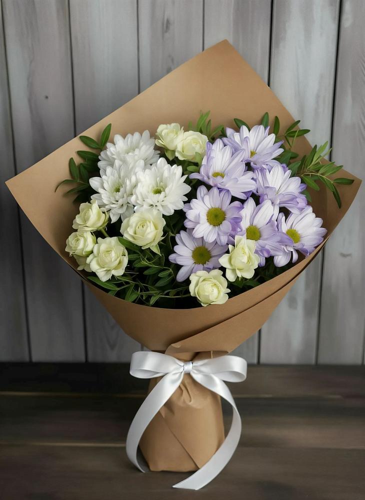Букет цветов из: Хризантемы и Розы в Хомутовке